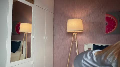 Emily online show from 31, 3, 2026