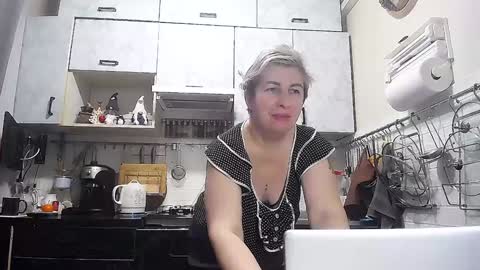 miss_tasha_kom online show from 4, 1, 2025