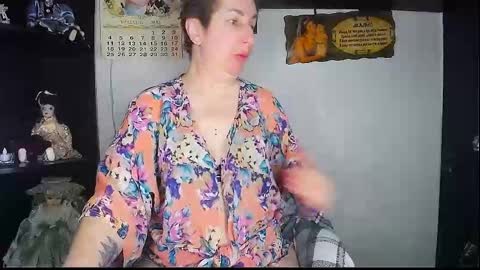 Snapshot of miss_tasha_kom chatting on 16, 5, 2026 miss_tasha_kom online show from 16, 5, 2026