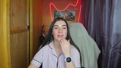 Snapshot of miss_tasy chatting on 19, 2, 2025 Melanie January 15th is my birthday there will be an interesting show online show from 19, 2, 2025