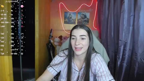 Snapshot of miss_tasy chatting on 28, 2, 2025 Melanie January 15th is my birthday there will be an interesting show online show from 28, 2, 2025