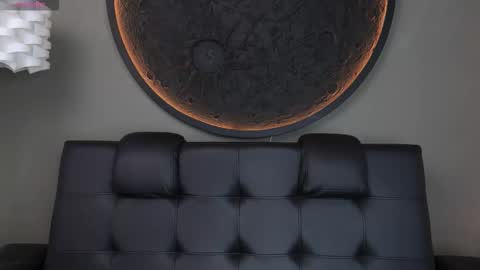 Vaiolette online show from 19, 12, 2025