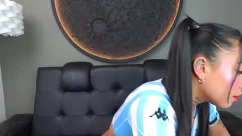 Vaiolette online show from 13, 3, 2026