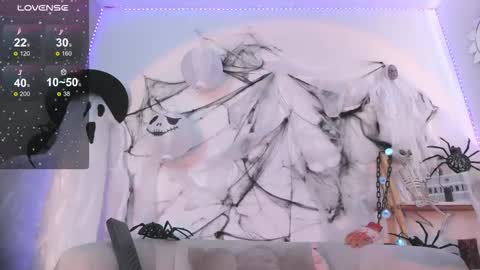 Aisha    birtthday show 15 noviembre online show from 22, 10, 2025