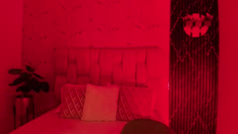 Snapshot of missakamee_420 chatting on 23, 2, 2026 violeta online show from 23, 2, 2026