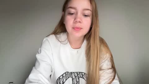 Ameliahs online show from 6, 11, 2025