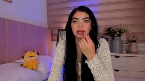 Ariadna Ruiz online show from 18, 3, 2026