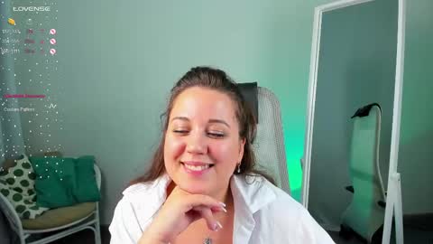 Snapshot of missbecca_ chatting on 4, 3, 2025 Becca online show from 4, 3, 2025