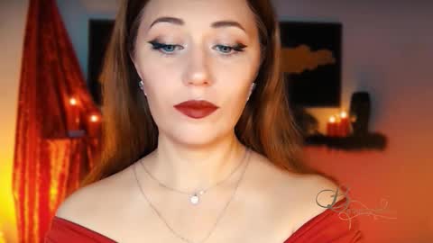 The divine Beverly online show from 18, 10, 2025