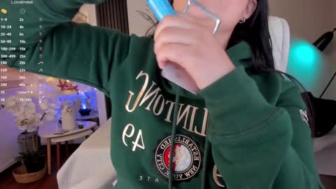 Snapshot of missbianca1 chatting on 27, 12, 2024 Bianca Torres online show from 27, 12, 2024