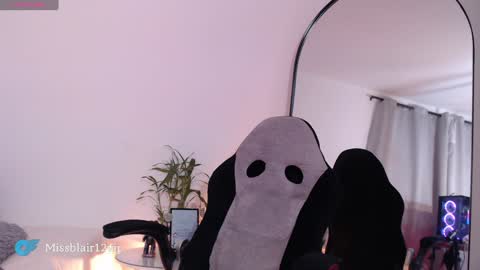 MissBlair online show from 31, 12, 2024