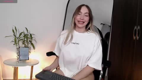 MissBlair online show from 1, 3, 2025