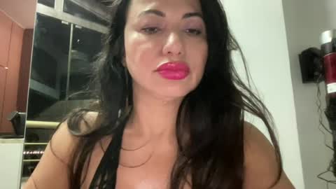 Missbumbum online show from 23, 6, 2026