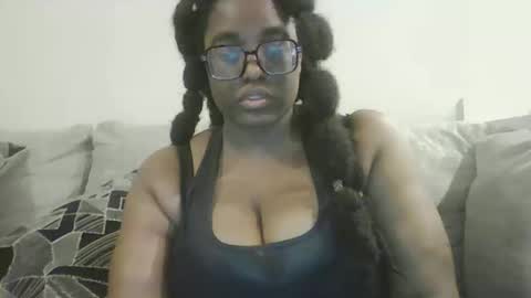 misscc9913 online show from 4, 12, 2025