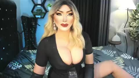 Snapshot of misschannel4sub chatting on 19, 6, 2026 PRIESTESS CHANNEL online show from 19, 6, 2026