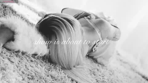 Chloe freelance model Please your thumbs up are important  online show from 14, 3, 2026