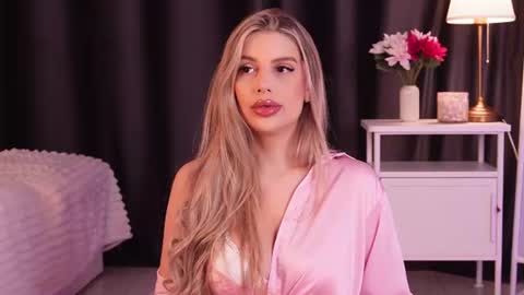 Snapshot of missclairee chatting on 11, 6, 2026 Claire online show from 11, 6, 2026