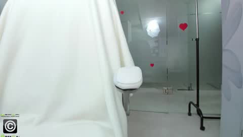 Miss Domina online show from 21, 3, 2026