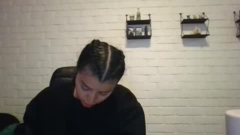 melodie  online show from 7, 1, 2026