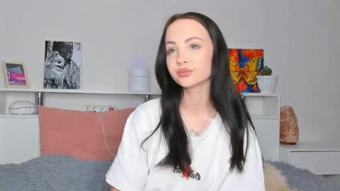 Snapshot of misseliss chatting on 3, 6, 2026 Hello dear my name Elisa online show from 3, 6, 2026