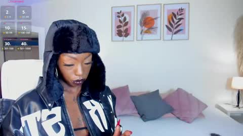 Emilie Diaz online show from 26, 5, 2026