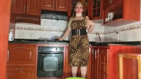 Escarlet online show from 20, 9, 2025