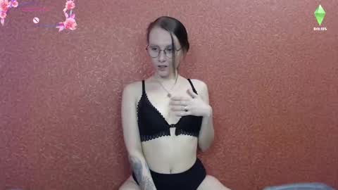 Snapshot of missgray69_ chatting on 9, 3, 2025 Victoria online show from 9, 3, 2025