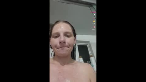 Snapshot of misshannaho chatting on 12, 10, 2025 misshannaho online show from 12, 10, 2025