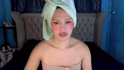 im your queen steffie online show from 26, 3, 2026