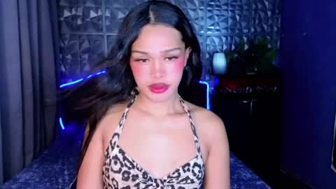 im your queen steffie online show from 4, 6, 2026