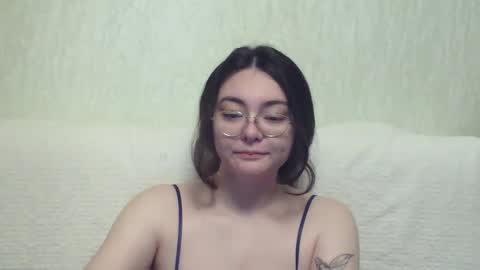 missis mona online show from 23, 12, 2024