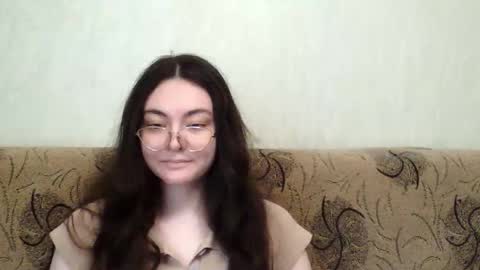 Snapshot of missis_mona chatting on 11, 5, 2026 missis mona online show from 11, 5, 2026
