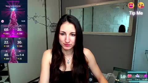 Snapshot of missis_sofiia chatting on 28, 12, 2024 Sofia online show from 28, 12, 2024