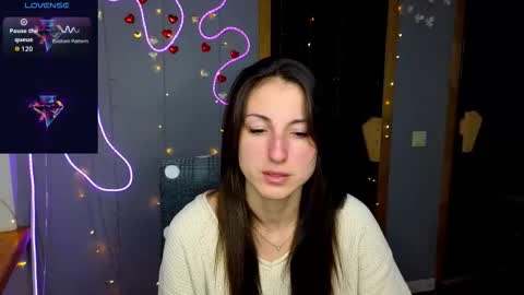 Snapshot of missis_sofiia chatting on 1, 10, 2025 Sofia online show from 1, 10, 2025