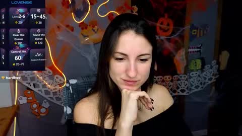 Snapshot of missis_sofiia chatting on 2, 11, 2025 Sofia online show from 2, 11, 2025