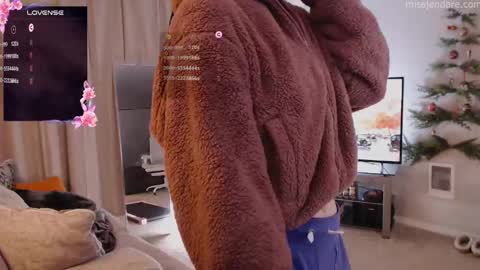 Snapshot of missjendare chatting on 9, 1, 2025 Miss Jen Dare online show from 9, 1, 2025