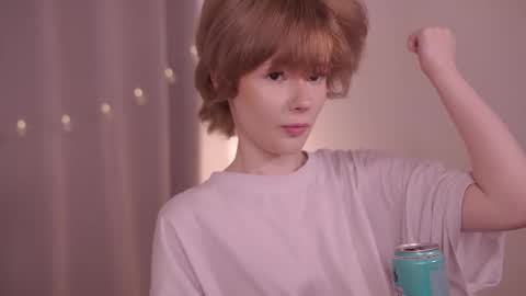 Snapshot of misska__ chatting on 8, 10, 2025 BONYA online show from 8, 10, 2025