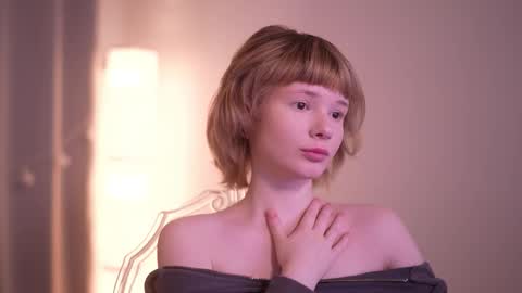 Snapshot of misska__ chatting on 20, 11, 2025 BONYA online show from 20, 11, 2025