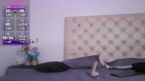 misskatiia online show from 8, 1, 2025