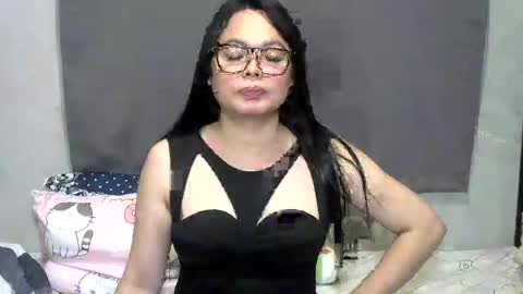 Snapshot of misskinkygoddess chatting on 29, 3, 2026 Mistress Maxine Bigsurprise i have many idea online show from 29, 3, 2026