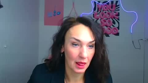 Christina online show from 5, 2, 2026