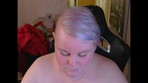 misslj90 online show from 17, 4, 2026