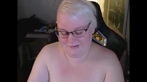 misslj90 online show from 1, 6, 2026