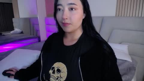 Miss Loise online show from 24, 11, 2025