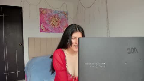 Snapshot of missmarianax chatting on 17, 10, 2025 Mariana online show from 17, 10, 2025