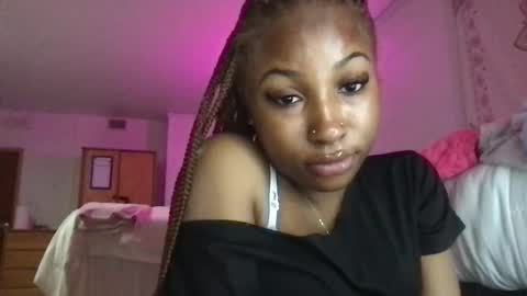 missmarimac online show from 11, 1, 2026