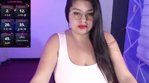 Snapshot of missmia1_ chatting on 15, 11, 2025 Miia online show from 15, 11, 2025