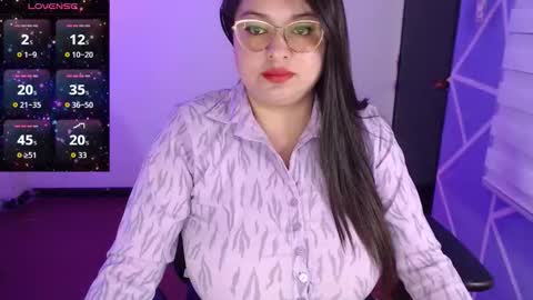 Snapshot of missmia1_ chatting on 28, 11, 2025 Miia online show from 28, 11, 2025