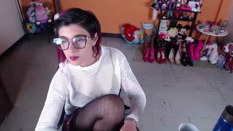 Snapshot of missmia2 chatting on 4, 1, 2025 Miss Mia online show from 4, 1, 2025
