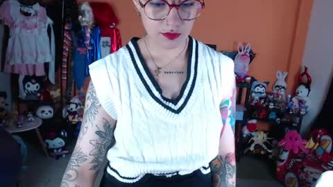 Snapshot of missmia2 chatting on 13, 5, 2026 Miss Mia online show from 13, 5, 2026